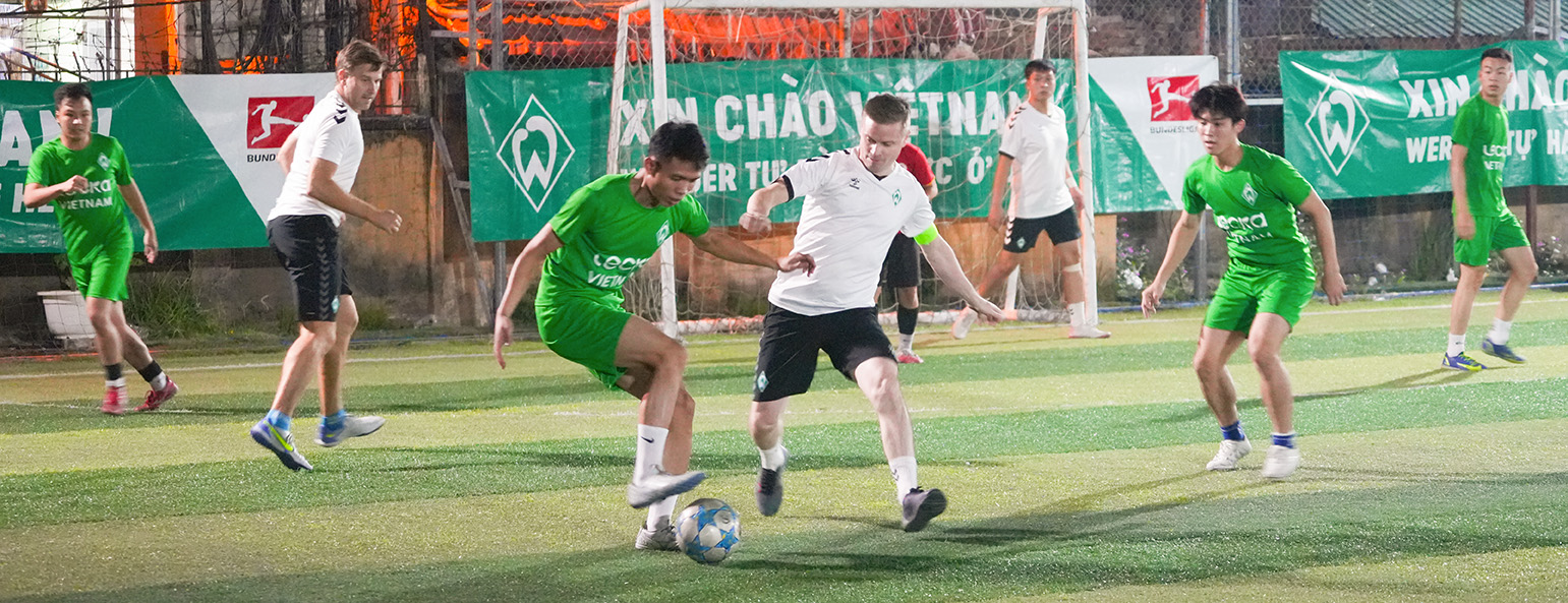 Werder Vietnam - Fußballspieler - Quelle: Werder Bremen