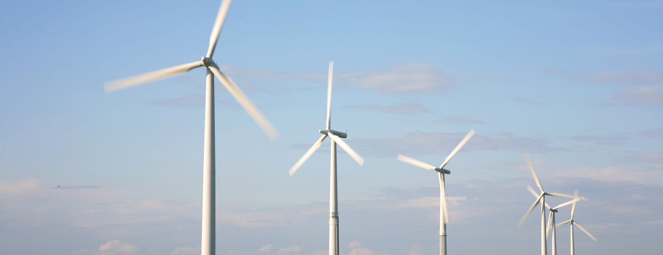 Bremen spielt in der Windenergienutzung eine zentrale Rolle. In Bremen werden Windkraftanlagen und -parks konzipiert und produziert. - Quelle: WFB