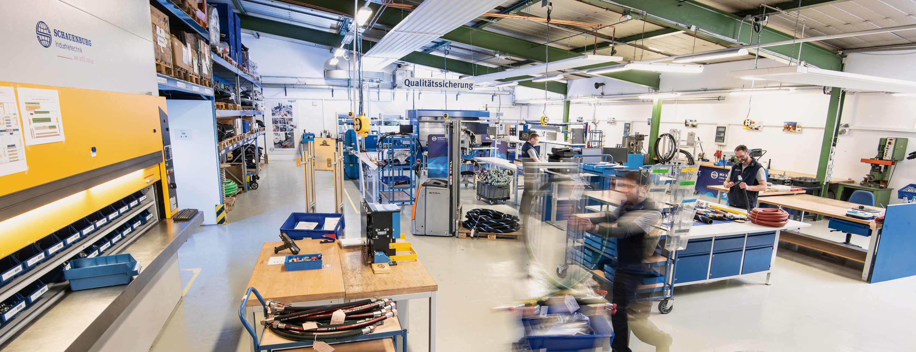Blick in die Produktionshalle in Bremen - Quelle: Schauenburg Industrietechnik