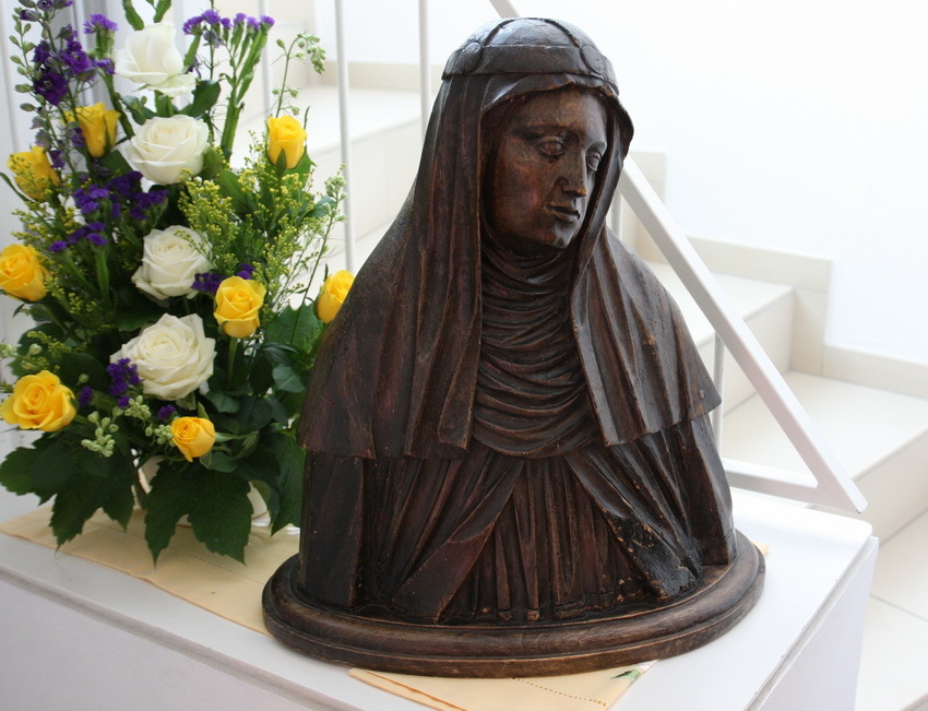 Büste von Birgitta von Schweden. Sie gründete im 14. Jahrhundert den Orden. Büste von Birgitta von Schweden. Sie gründete im 14. Jahrhundert den Orden.