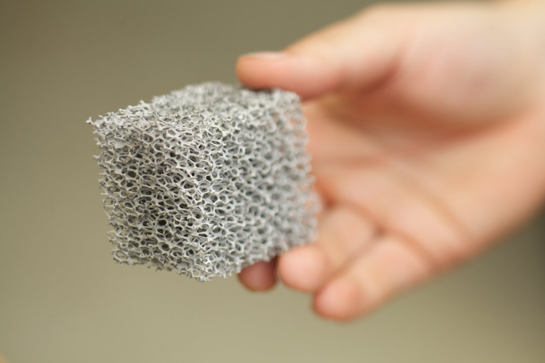 Leicht und dennoch stabil: Metallschaum von Mac Panther Materials Leicht und dennoch stabil: Metallschaum von Mac Panther Materials
