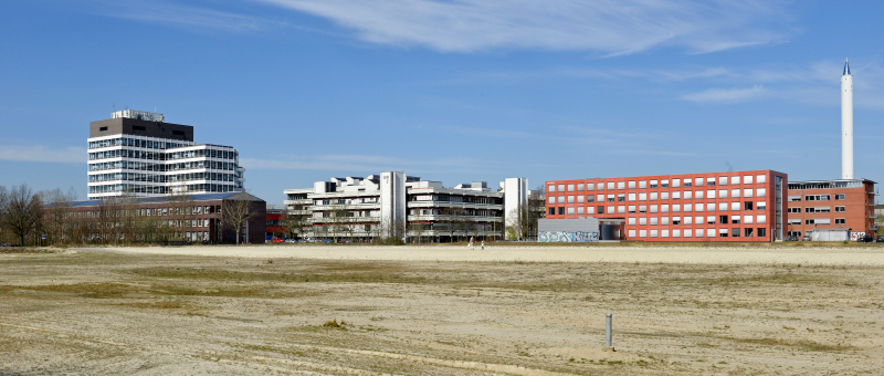 Aldi baut Gebäudekomplex an Universität