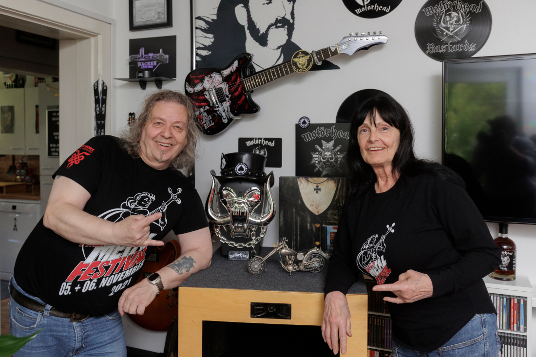 Inga und Hans Hermann Lassner sind unübersehbar Heavy Metal-Fans