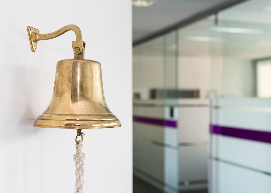 the 'good news bell' / NuVasive the 'good news bell' / NuVasive