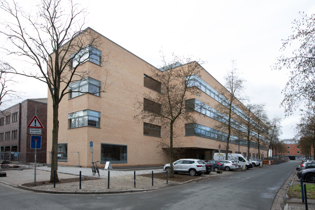 Lehr- und Forschungsgebäude BIOM