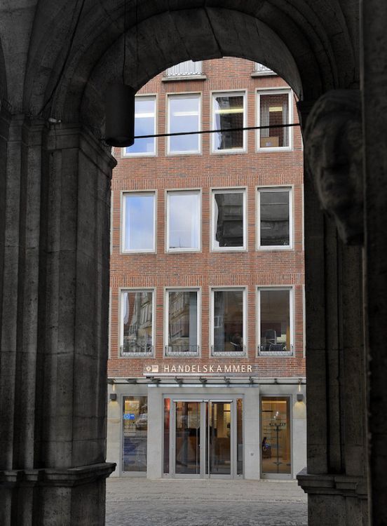 Das Gebäude der Handelskammer Bremen: Hier sitzen auch Willkommensservice und Unternehmensservice Bremen