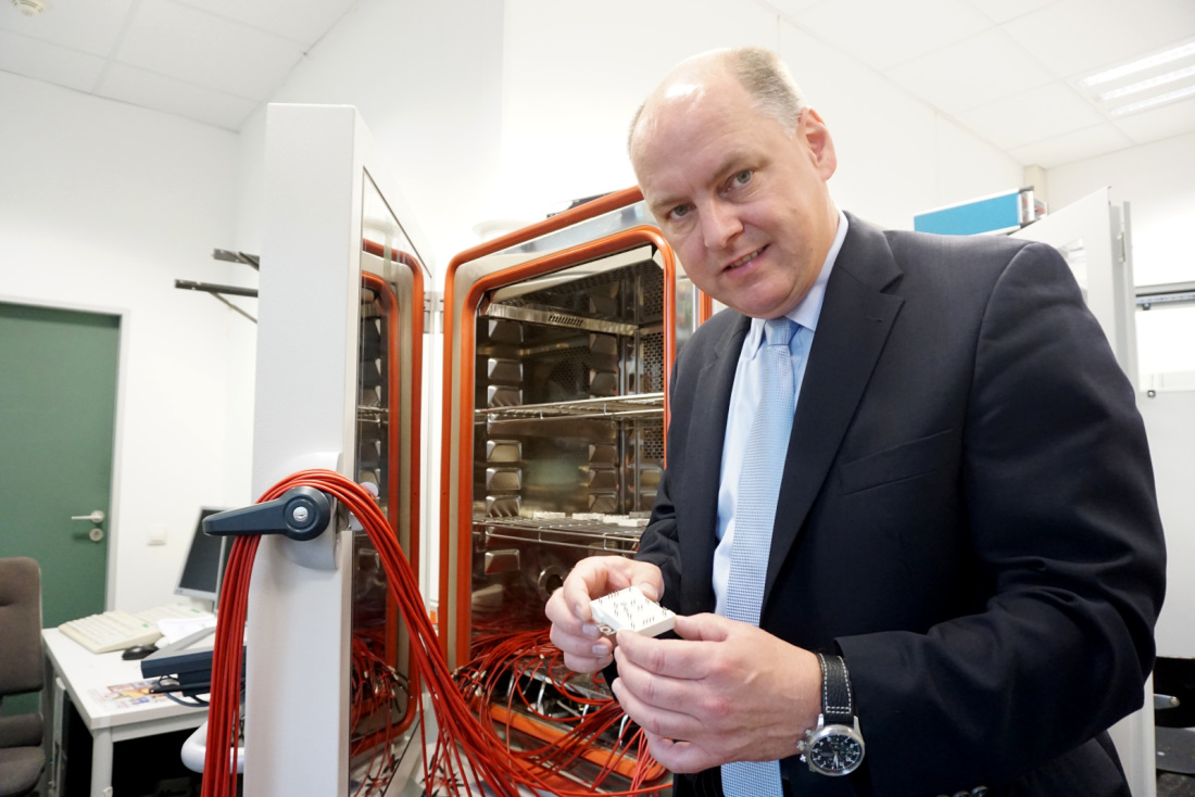 Nando Kaminski, Professor für Leistungshalbleiterbauelemente an der Universität Bremen