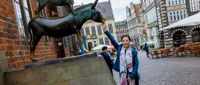 Huong Thi Hoang on a visit to Bremen 