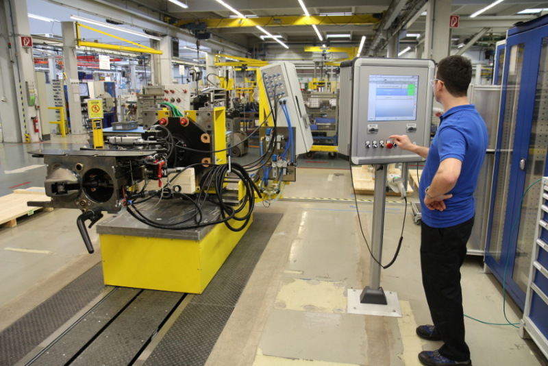 Prüfstand mit digitaler Werkerführung bei Voith Turbo in Salzgitter 