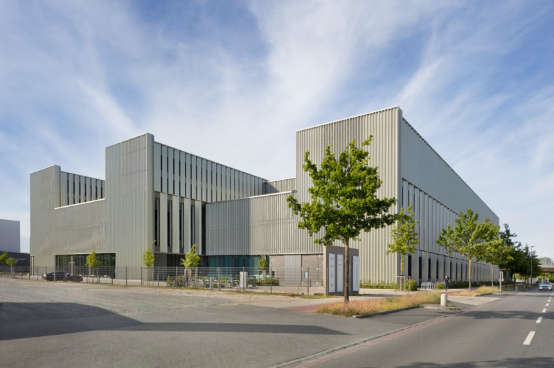 ECOMAT’s eye-catching exterior is minimalist, but instantly recognisable ECOMAT’s eye-catching exterior is minimalist, but instantly recognisable