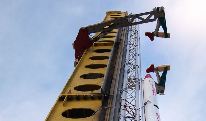Die ZEpHyR-Rakete vor dem Abschuss am Raketenstartplatz ESRANGE
