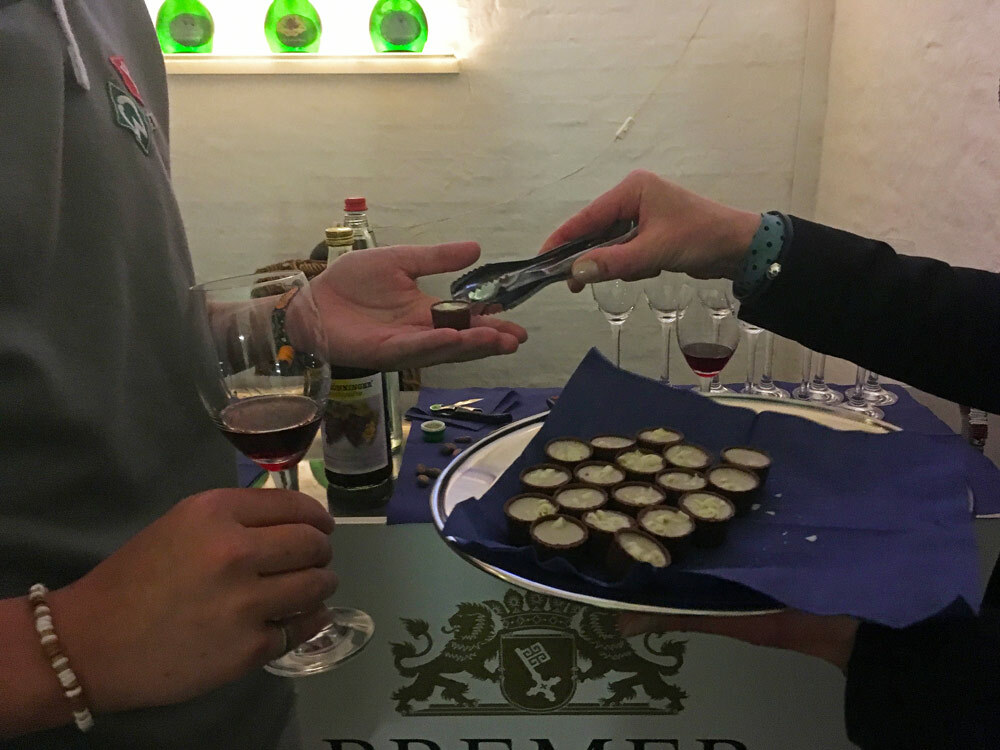 Tasting at the Bremen Ratskeller Tasting at the Bremen Ratskeller
