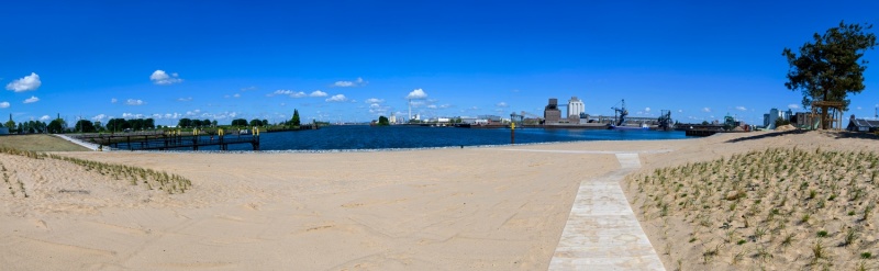 Ein Überblick über das Wendebecken und den Strandpark Waller Sand in der Bremer Überseestadt. Ein Überblick über das Wendebecken und den Strandpark Waller Sand in der Bremer Überseestadt.