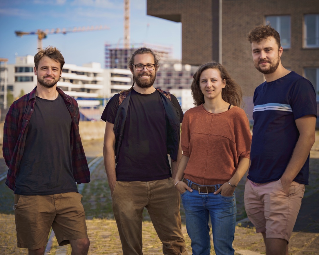 Enno, Lucas, Anna und Denis betreiben mit Watertuun Bremens erste Aquaponik-Farm.