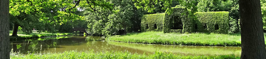 Der Laubengang im Bürgerpark