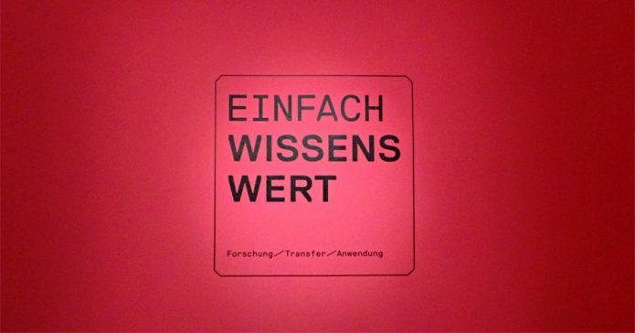 Schild: Einfach Wissenswert Schild: Einfach Wissenswert