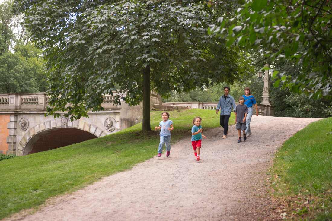 Eine Familie im Bürgerpark Eine Familie im Bürgerpark
