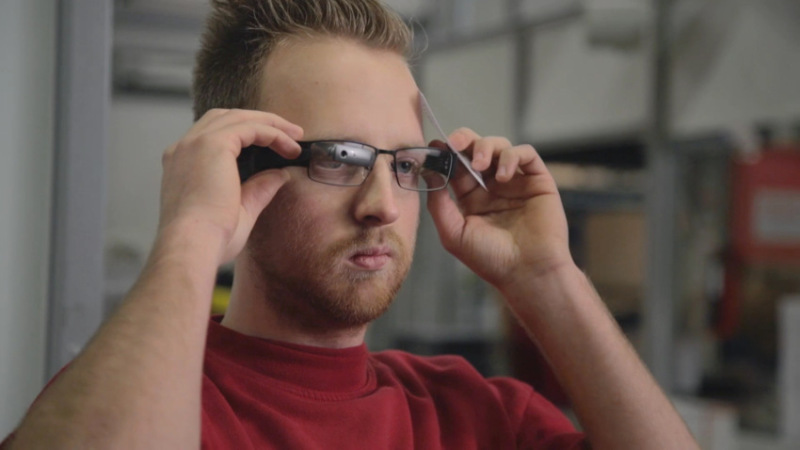 Datenbrille von UBIMAX im Einsatz bei DHL Datenbrille von UBIMAX im Einsatz bei DHL