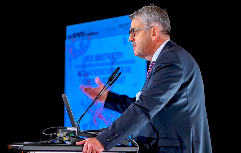 Andreas Heyer, Vorsitzender der Geschäftsführung der WFB, hier noch auf der polis Keynotes 2019