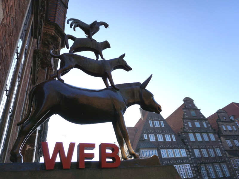 Bremer Stadtmusikanten mit WFB-Schriftzug