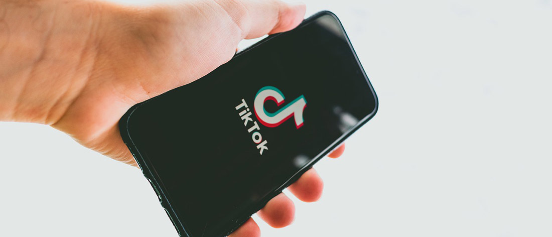 Bildschirm Smartphone mit Tiktok-Logo