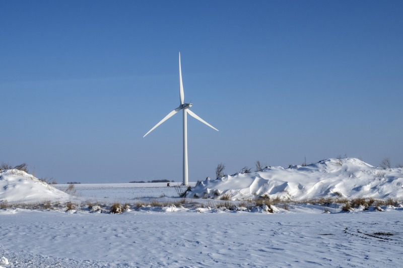 Bei frostigen Temperaturen gefrieren auch Windkraftanlagen - die Leistung sinkt oder es kommt gar zum Stillstand