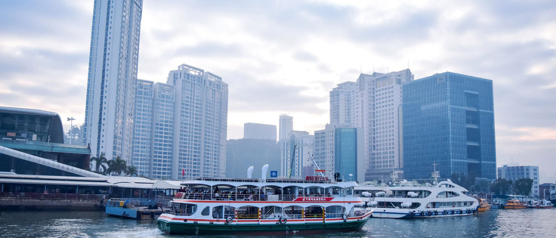 The harbour in Xiamen: one of the provincial cities in Fujian